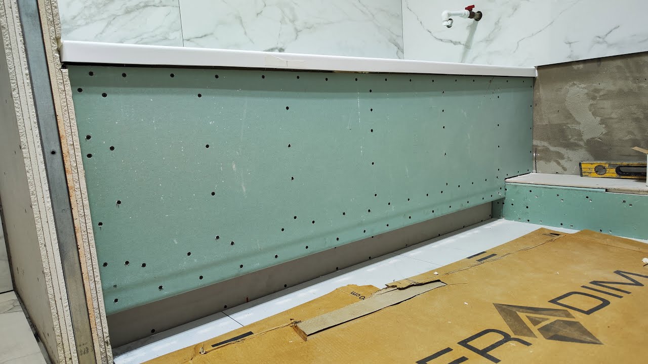 Парящий экран для ванны с подсветкой. Процесс монтажа