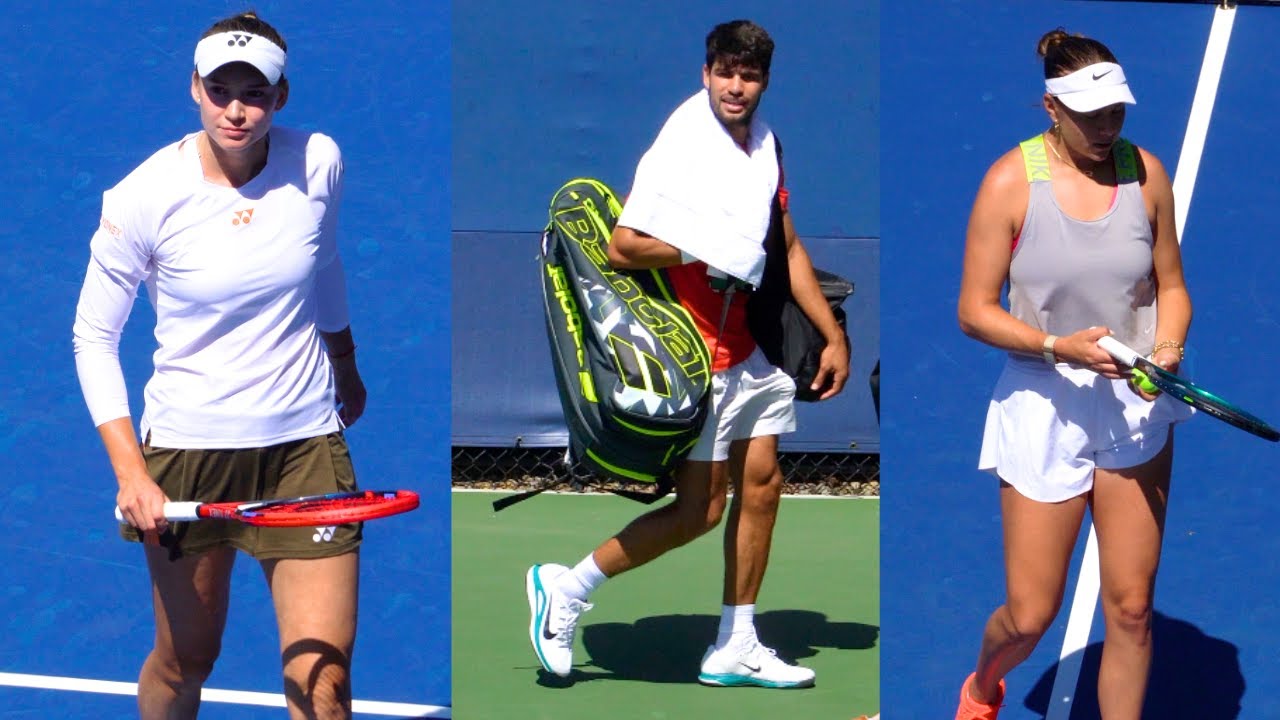 Elena Rybakina with a little bit of Amanda and an interruption from Carlos on the practice Courts
