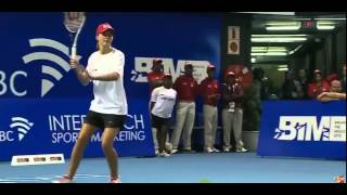 Ball girl BEATS Serena Williams in Tennis!