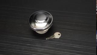 ハーレー XLH883 ドラッグスペシャリティーズ タンクキャップ キー付はこんな感じです。