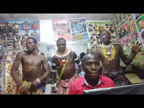 Wasanii Wakiwa Shikimbi Studio Or Dakika3 