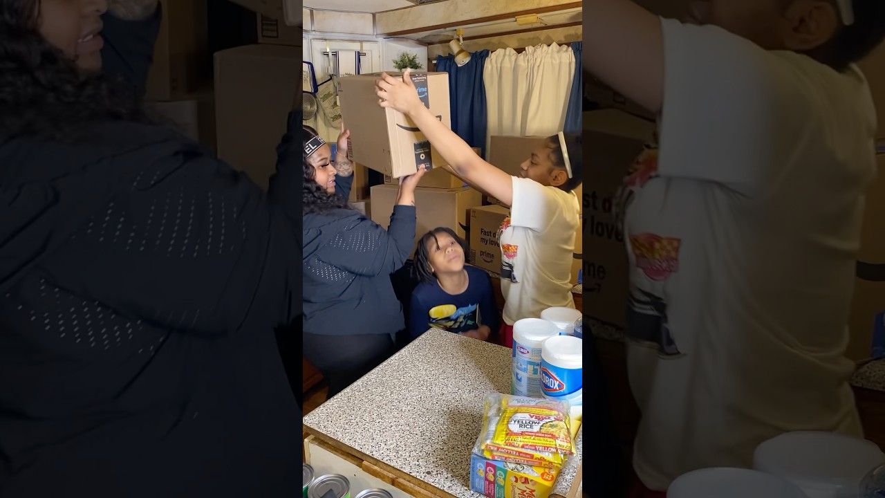 Amazon Wishlist Packages Opening 