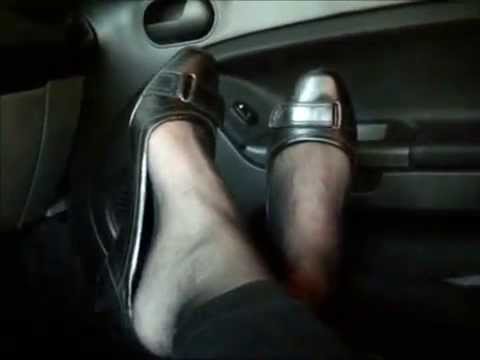 Dangling Shoes 28