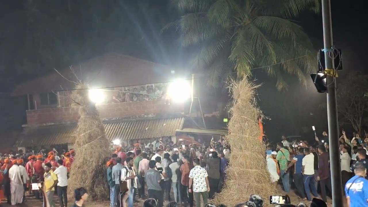 🔥 आगीवर धावणारा संकासुर 😱 | अडूर गावचा शिमगा उत्सव | Konkan Tradition #rohitbare #kokan #shimga 