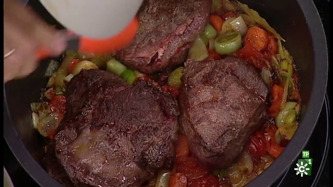 Cómetelo | Carrilleras de ternera con aligot