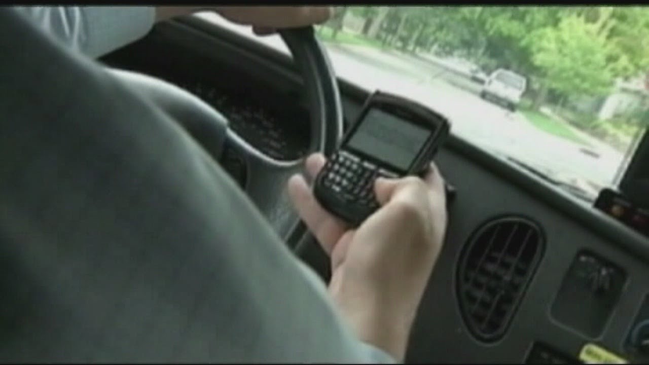 Worst texting while driving offenders