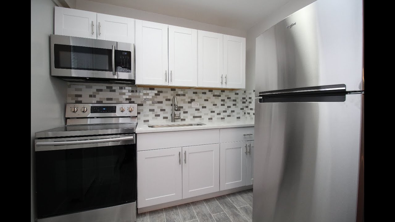 Budlong Woods one bedroom condo for rent, new kitchen, modern lighting