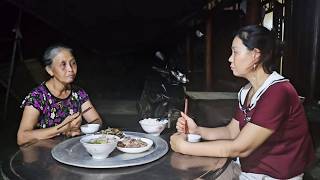 Tuyet and her child happily enjoyed a meal together screenshot 3