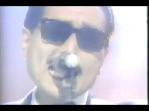 THE ALFEE - 1月の雨を忘れない - YouTube