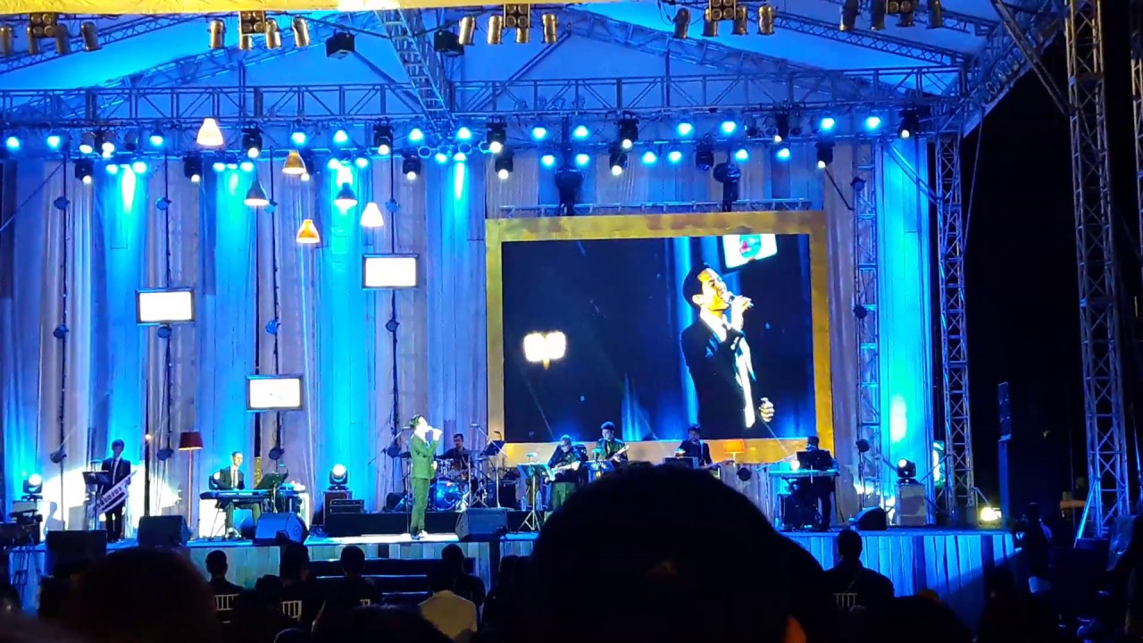 เหมือนเคย ตู่ ภพธร@ Jazz In Memories @ Bangsaen