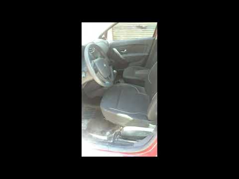 رينو سانديرو 2014 حادث للبيع