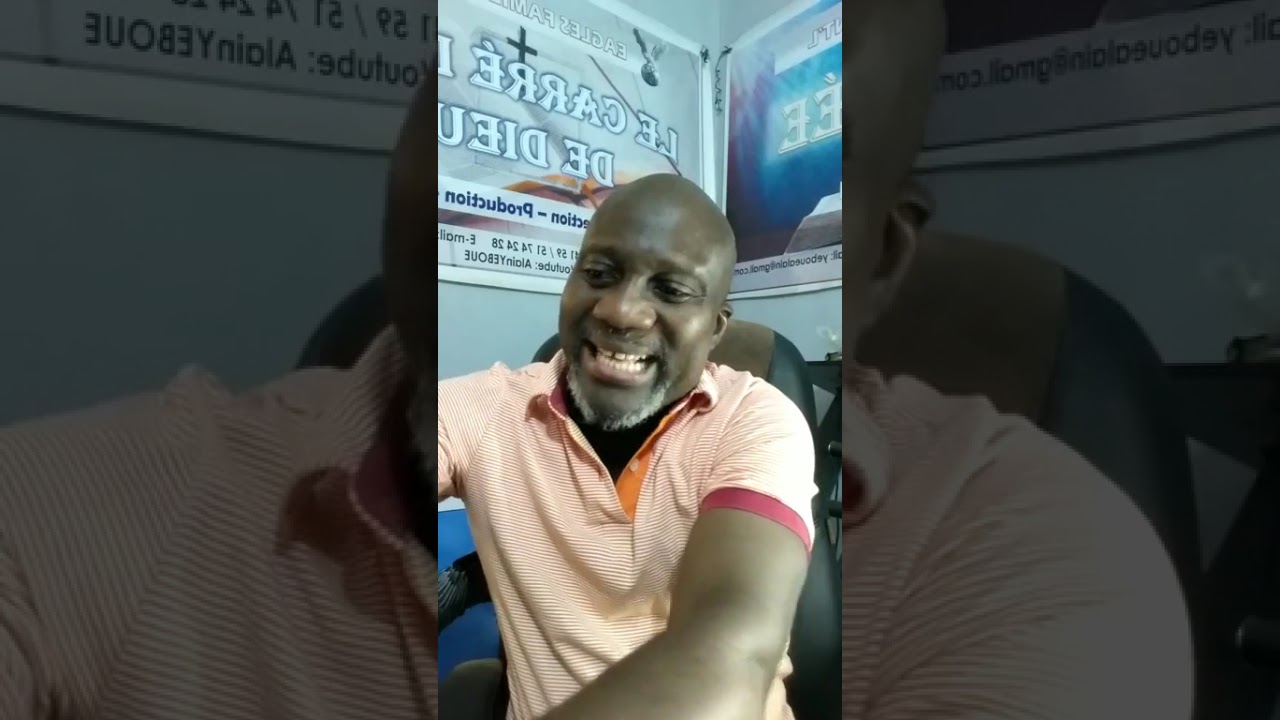 DIEU A TIRÉ L'HOMME DE LA POUSSIÈRE DE LA TERRE....MAIS L'HOMME NE FAIT RIEN AVEC LA POU