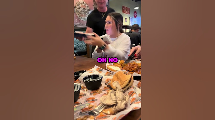 Waitress Took Her Food😂