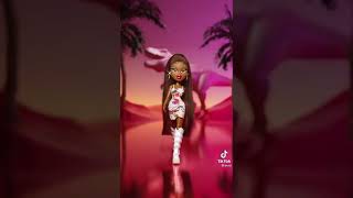 Bratz x GCDS Fashion Runway