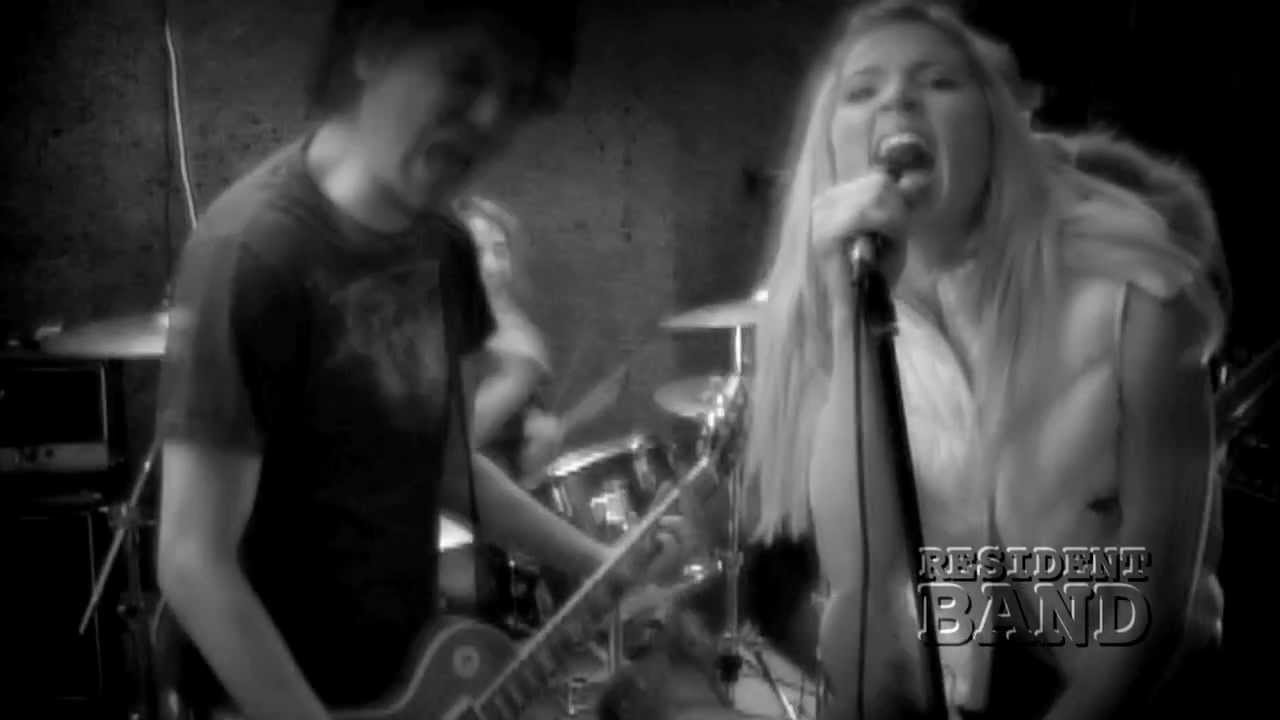 Overnight Lows • Castle In The Sand • ResidentBand