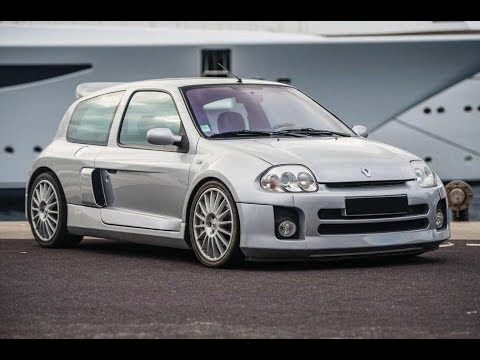 gran-turismo-4-renault-collection-(2003-renault-clio-renault-sport-v6-coupe-phase-2)