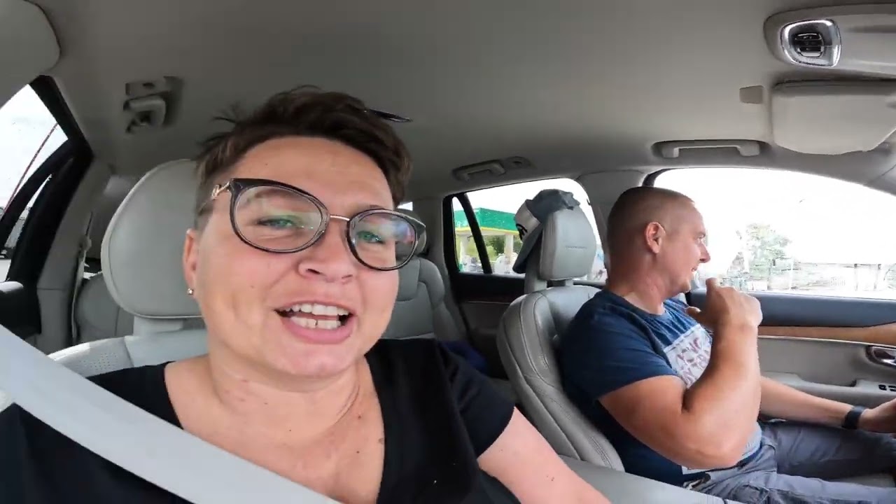 Jedziemy na dwie PRZYCZEPY KEMPINGOWE nad Jezioro Piaseczno😎Szyjemy wykładzinę do przyczepy(#107)