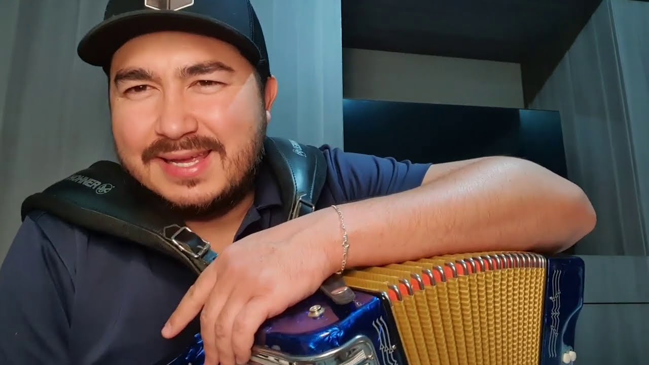 Tips  para Acordeonistas, Escala 