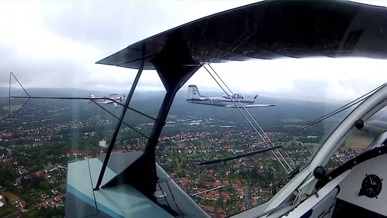 Acroteam Meschede Hattorf Aue 2016 Weckflug mit Piaggio 4er Formation Original Sound