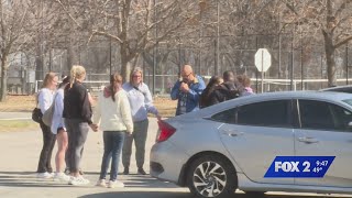 Group gathers in St. Charles to search for missing teen