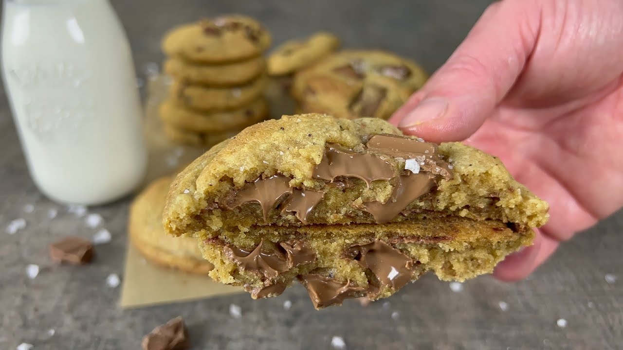 ألذ كوكيز بالزبدة البنية 🍪🍫و أسرار نجاح الكوكيزCHEWY brown butter chocolate  chip cookies recipe