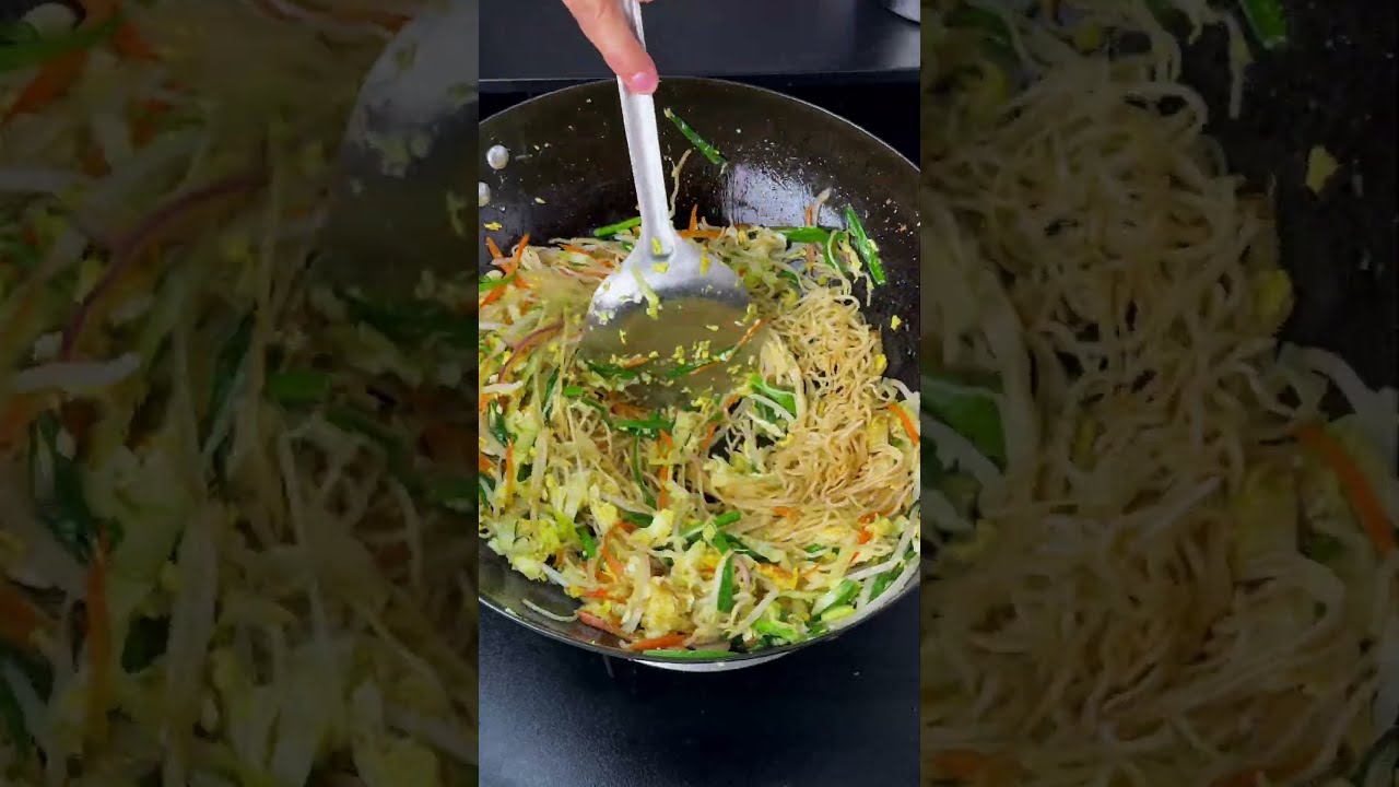 Fried Noodles With Egg Veggies Too Tasty To Handle FriedNoodles VeggieStirFry WokCooking
