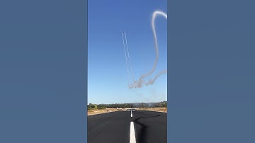 Wingtip Vortices Reconnecting in Action!