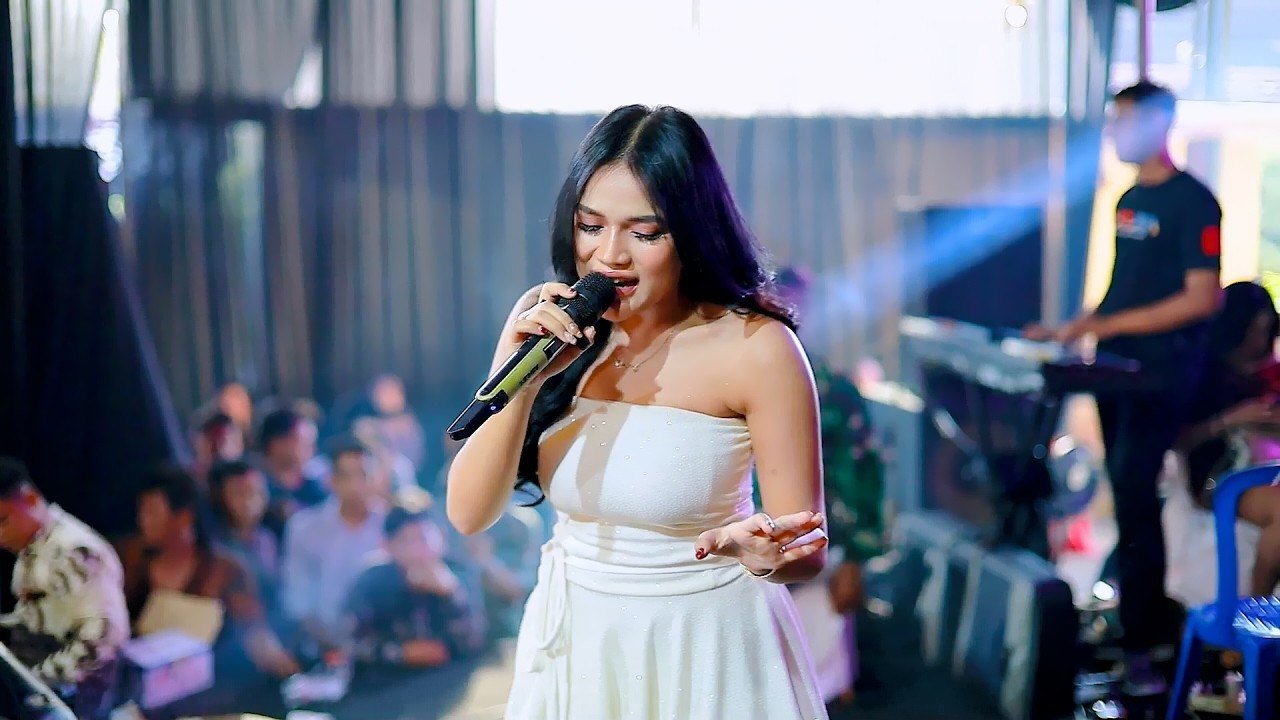 LALUNA MUSIC - KIMCIL KEPOLEN MEIKE YOLANDA - WEDDING PARTY FAJAR DAN PUTRI - KEBUMEN