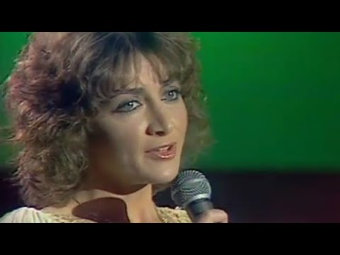 Sally Oldfield - You Set My Gypsy Blood Free (Live) (1980)