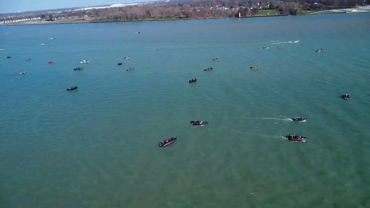 Detroit River @ Windmill point lighthouse. The fish are bitting!