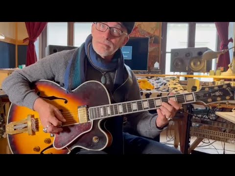 Lesson #77: Jazz Blues in Bb -  Guide Tones, Chords & Other Stuff