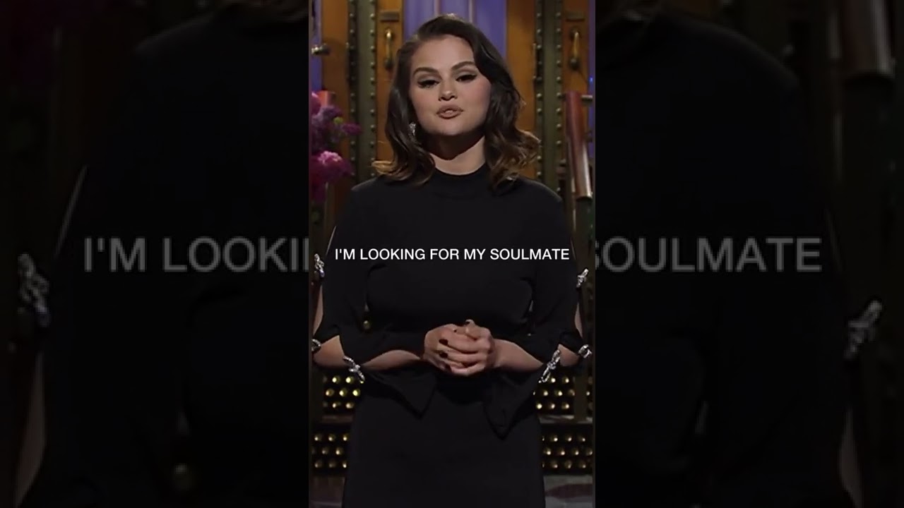 Selena on snl 🤣🤣🤣
