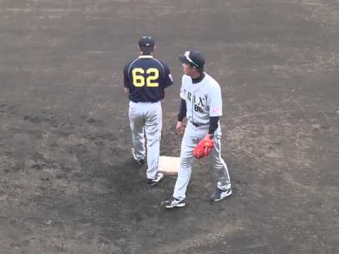 2012/2/6オリックスキャンプ 堤、柿原 その２