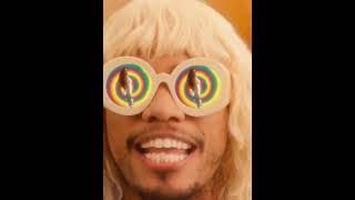 Download Lagu Hailee Steinfeld ft. Anderson .Paak - Coast Shorts Part 2 MP3