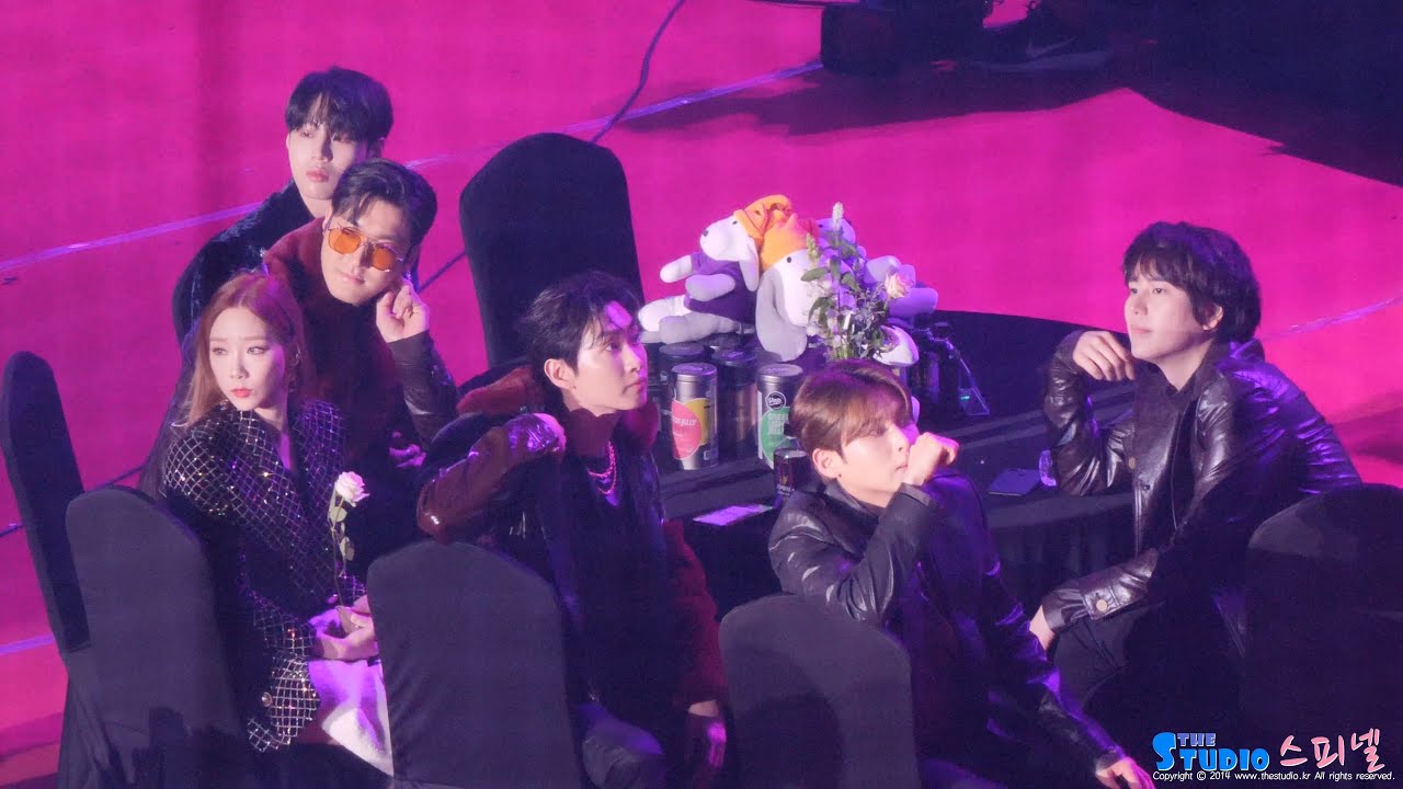 청하 'Chica + Snapping' 태연 슈퍼주니어 하성운 리액션 TAEYEON SUPER JUNIOR HASUNGWOON Reaction to CHUNGHA 200130