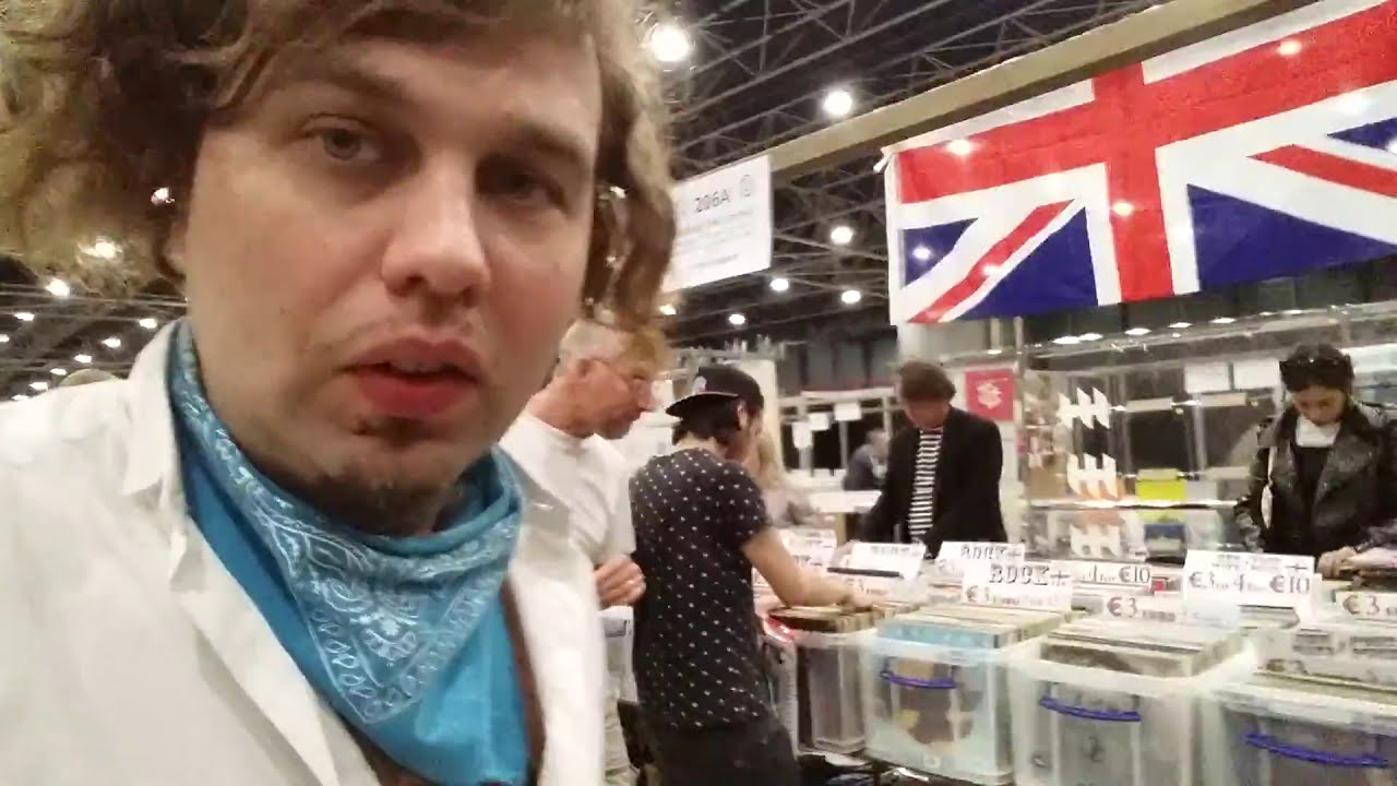 On Utrecht vinyl record fair (second day)