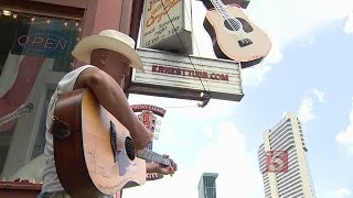 Tourist Coming To Nashville In Record Breaking Numbers