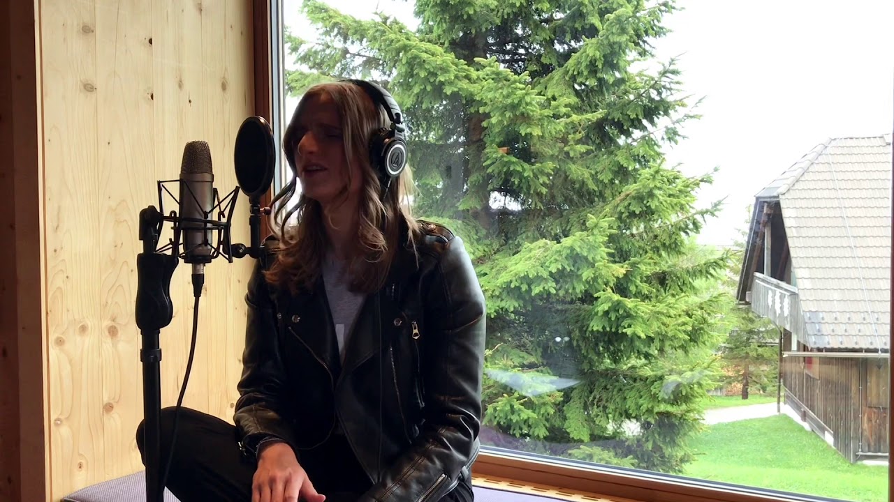 Andra Day - Rise Up       Cover By Julia Wastian