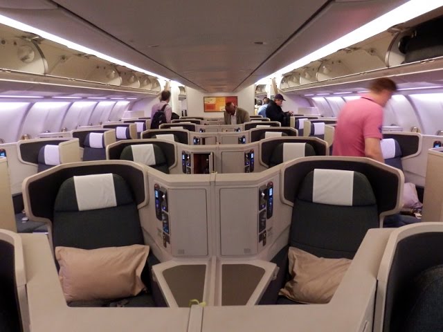 カタール航空 B747-8 キャセイA330-300 キャセイパシフィック航空 A330-300 ビジネスクラス搭乗記・クアラ