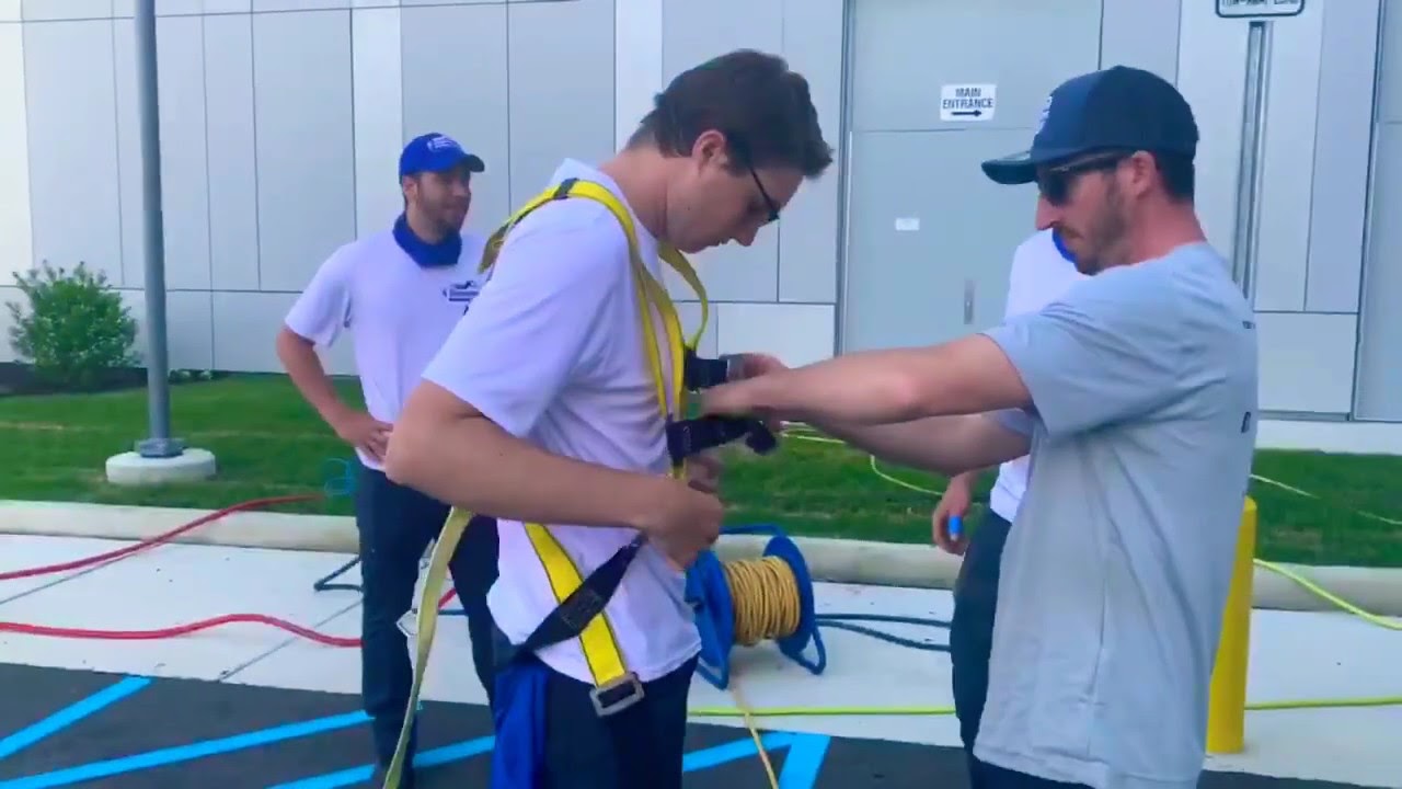 Commercial Building Window Cleaning