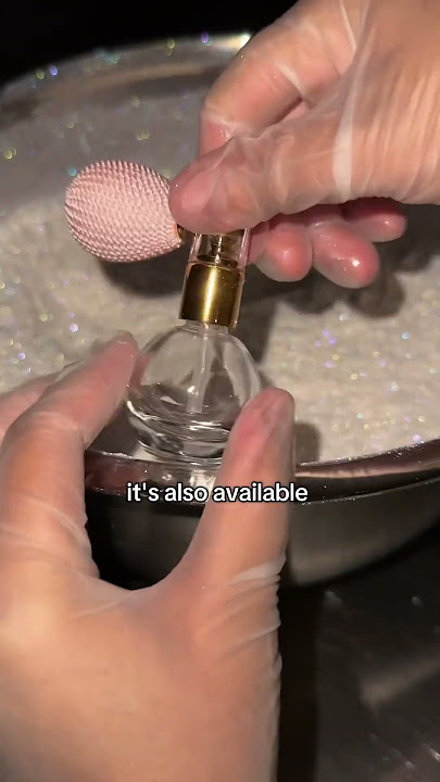 The most beautiful and unique shimmer out there🌈✨#bodyshimmer #smallbusiness #shimmerspray