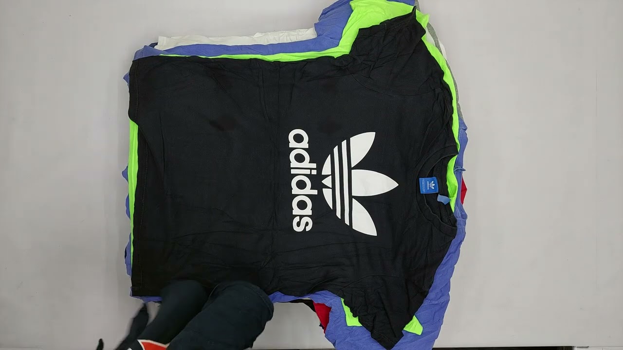 23821 Футболки мужские F92 Mens T-Shirts I (extra/1 кат) 3 пак 45.4кг. по 4.95€/кг. 252шт