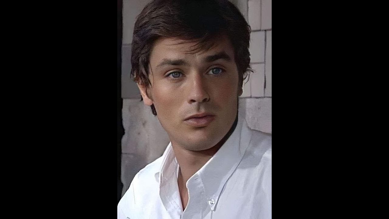 ALAIN DELON - LE PLUS BEL HOMME DU MONDE -