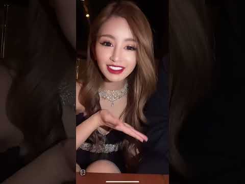 キャバ嬢ライブ配信 パン見え 
