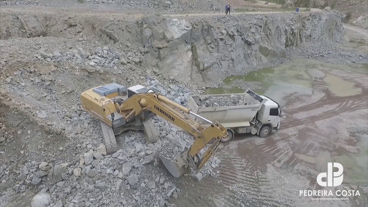 Pedreira Costa em Curitiba - Filmagem Aérea Drone - Nórtico Comunicação