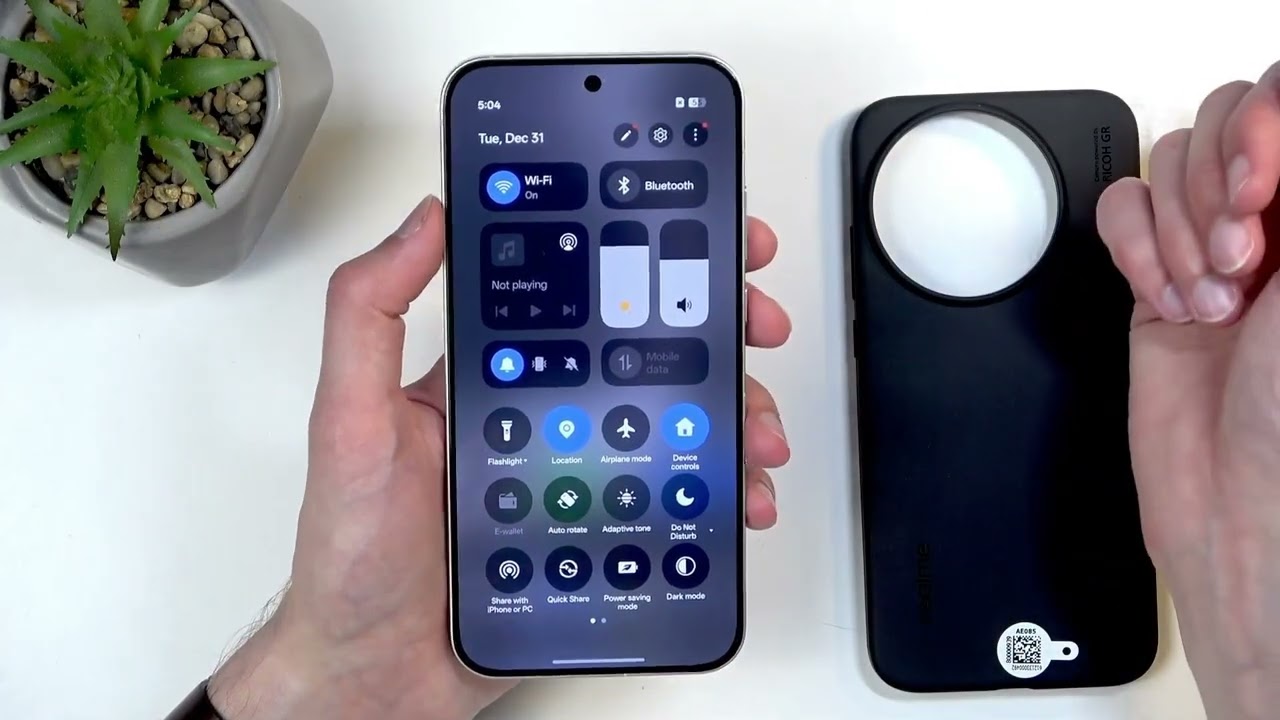 REALME GT8 Pro 開封レビュー：同梱品と初見チェック - YouTube