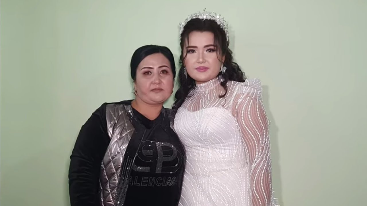 Qiz shimini echadi video Rus havaskorlar pornosini onlayn tomosha qiling