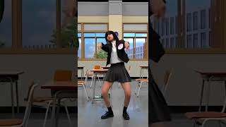 Jennie Reaction On Hippy Hippy Dance blackpink lisa blinkies