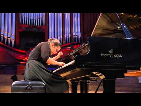 Leonora Armellini – Etude in C sharp minor, Op. 10 No. 4 (first stage, 2010)