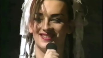 Culture Club - Do You Really Want To Hurt Me  1982  Stereo TOTP